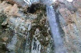 آبشار چرم کهنه کلات نادری